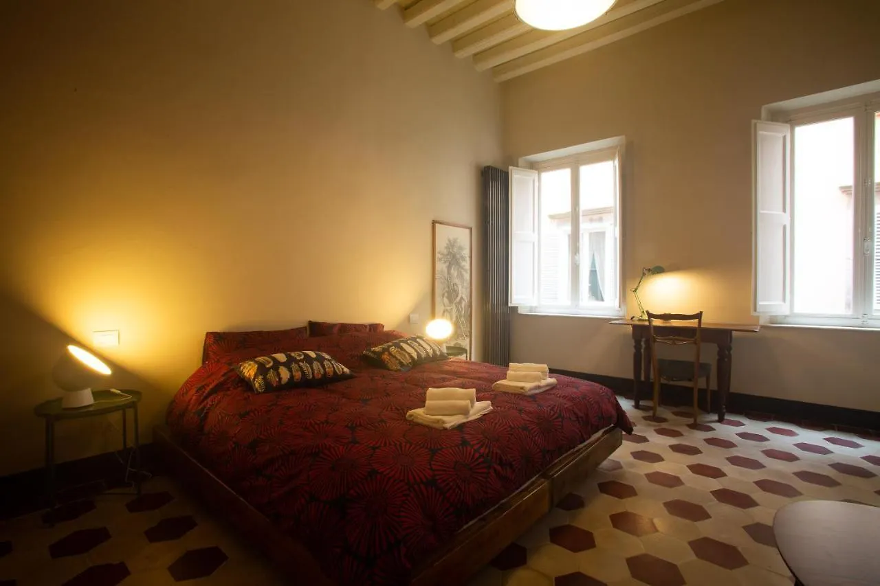 Guest house La Terrazza Del Fotografo Hotel Lucca Italy